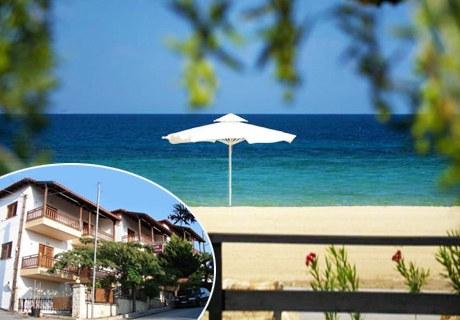 През лятото на 200м. от плажа на Неа Рода,Халкидики! Нощувка в двойно,тройно или четворно студио в хотел Alexandra, Гърция!
