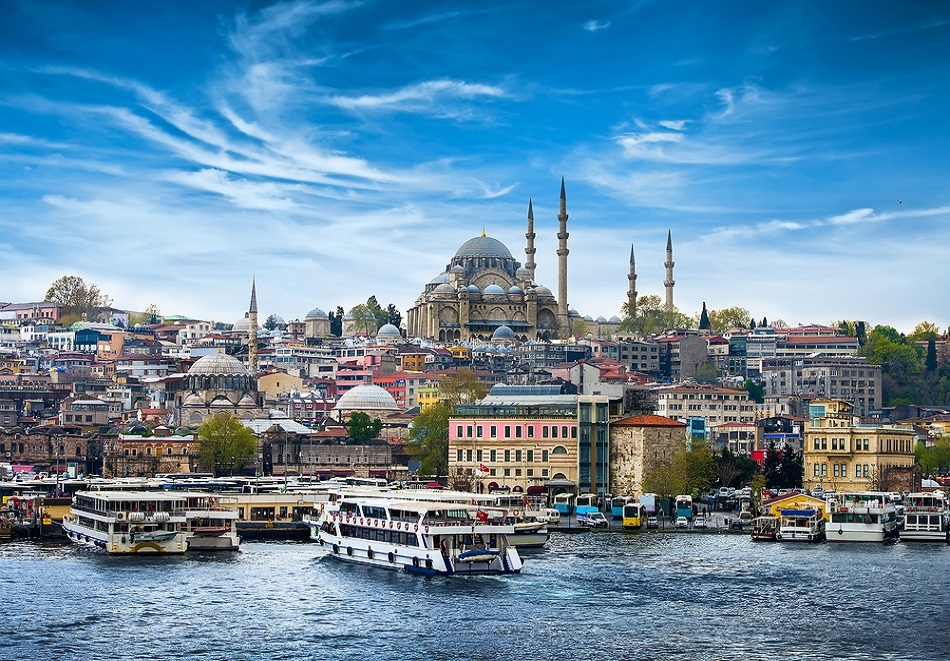 Екскурзия до Истанбул! 3 нощувки на човек със закуски и транспорт с дневен преход от Еко Тур