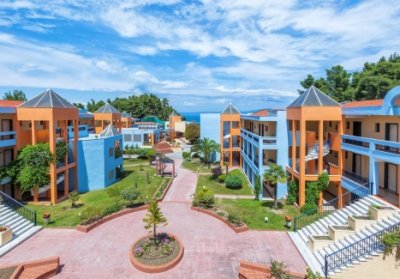 Atrium Hotel 3*(+) - Великден 2019 в Гърция, Халкидики: 3 нощувки на база закуска и вечеря или база All Inclusive от 235 лв на човек