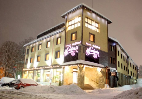 СПЕЦИАЛНО ПРЕДЛОЖЕНИЕ за зимна почивка в Банско, Парк Хотел Гардения 4* - 3 нощувки със закуски и вечери от 180 лева на човек!