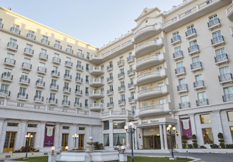 Нова Година 2020 в Солун: 2 или 3 нощувки + закуски + НОВОГОДИШНА ГАЛА ВЕЧЕРЯ в петзвездния Grand Hotel Palace 5* от 357 лв