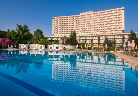 Bomo Athos Palace 4* - Ранни резервации за лятна почивка 2019 в Гърция на Халкидики: 3, 5 или 7 нощувки на база закуска и вечеря на цени от 171 лв на човек