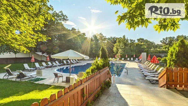 Last Minute! Великден в Хотел Сана СПА, Хисаря! 3 нощувки със закуска и 2 вечери, едната празнична + СПА и вътрешен минерален басейн