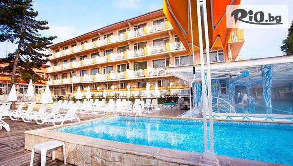 СПА почивка в Балнеохотел Аура, Велинград! Нощувка със закуска, обяд и вечеря + СПА, открит басейн и 2 закрити с минерална вода