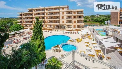 Почивка в BJ Playamar Hotel & Apartamentos, Палма де Майорка! 7 нощувки, закуски, вечери + басейн през Септември и Октомври
