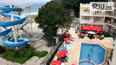 Ранни записвания за почивка на брега на морето в Китен! Нощувка със закуска + басейн, чадър и шезлонг, от Хотел Принцес Резиденс 4*