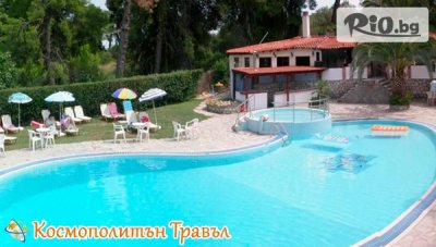 Ранно записване за почивка на Халкидики! 5 нощувки със закуски и вечери в Kassandra bay hotel 3*, от Космополитън Травъл