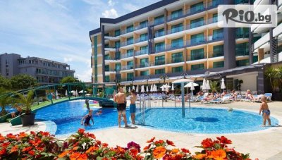 Почивка в Слънчев бряг през Август и Септември! Нощувка на база All Inclusive + външен басейн и анимация + Безплатно за дете до 13 години, от Хотел Диамант