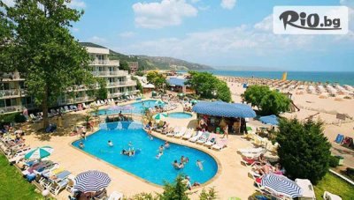 Лято 2026 в Хотел Калиопа, на първа линия в Албена! Нощувка със закуска и вечеря + басейни с минерална вода, 2 шезлонга и 1 чадър на плажа, от 19 до 25 Август