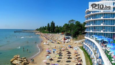 Почивка в Св. Св. Константин и Елена през цялото лято! All Inclusive нощувка + вътрешен басейн, 2 открити минерални басейна, шезлонг, чадър и СПА, от Хотел Сириус Бийч
