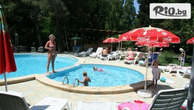На море на първа линия в Несебър! Нощувка на база All Inclusive + басейн, шезлонг, чадър + Безплатно за деца до 12г, от Парк Хотел Оазис