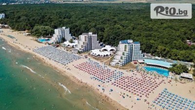 Лято 2026 в Хотел Боряна в Албена на първа линия от 19 до 25 Август! All Inclusive нощувка + басейн с минерална вода, 2 шезлонга и 1 чадър на плажа