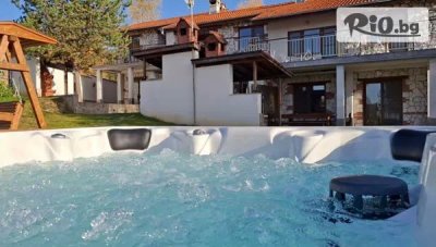 Изгодна делнична почивка в Къщи за гости Илиеви, Цигов чарк до края на Май! Нощувка за до четирима + външно джакузи, детски кът и паркинг