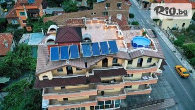 Релакс в Къща за гости Sky Garden, Велинград! Нощувка + панорамно джакузи и сауна до края на Май