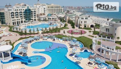 5-звездна почивка на брега на морето в Поморие през Юли и Август! Нощувка за до шестима на база All Inclusive + външен и вътрешен басейн, чадър и шезлонг, от Хотелски комплекс Сънсет Ризорт