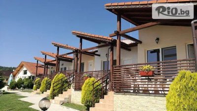 Почивка във Вилно селище Свети Георги, Цигов чарк! Нощувка със закуска и вечеря в самостоятелна къщичка с гледка към яз. Батак до края на Юли