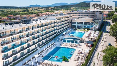 Лукс и СПА в Empire Balneo & Spa Hotel 5*, Хисаря за Свети Валентин! 2 нощувки, закуски и вечери за до четирима + вътрешни минерални басейни + релакс зона