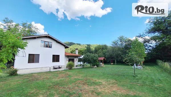 Изгодна почивка в Къща за гости Ореха, Априлци до 31 Март! Нощувка за до 8 човека + джакузи и детски кът