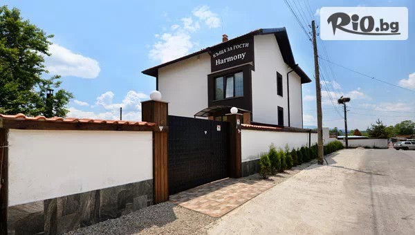 Почивка в Къща за гости Хармони край Боровец! Нощувка в цяла къща за до 22-ма човека + фитнес и сауна до 30 Април