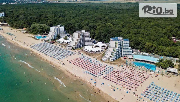 Лято 2026 в Хотел Боряна в Албена на първа линия от 19 до 25 Август! All Inclusive нощувка + басейн с минерална вода, 2 шезлонга и 1 чадър на плажа