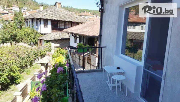 С компания в Стаи за гости И пак дойдох - старинна улица, Трявна! Нощувка за до 10 човека + ползване на барбекю до края на Април