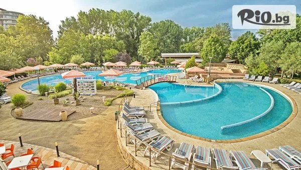 Лято 2026г. в Хотел Магнолиите на 150 м. от плажа в Приморско! All Inclusive нощувка + басейни, 2 шезлонга и 1 чадър на плажа, от 2 до 20 Юли и от 11 до 24 Август