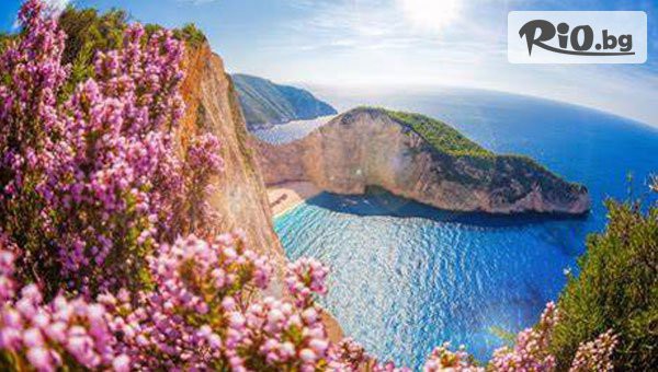 Почивка до изумрудения остров Закинтос! 7 нощувки със закуски и вечери + транспорт и възможност за посещение на остров Кефалония